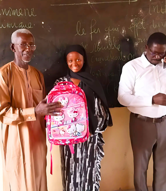 Don de kit scolaire